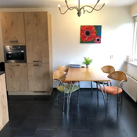 Chic Beachside W Sauna, Cleaning Included *