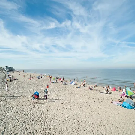 Chic Beachside W Sauna, Cleaning Included